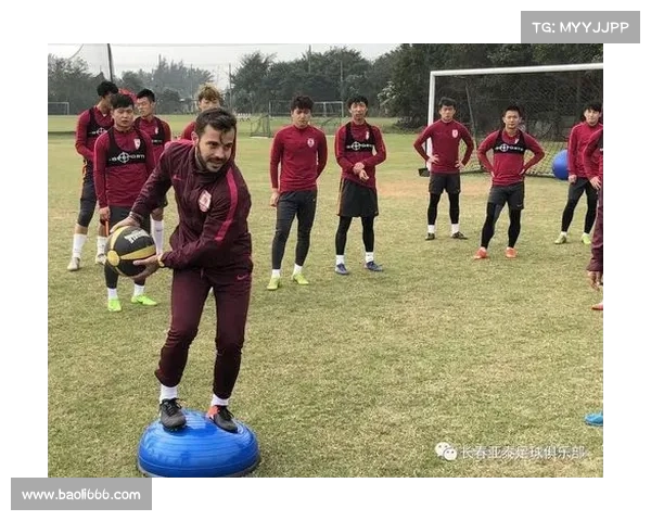 西甲球员体能训练的科学分析与提升策略探讨